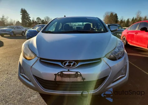 2016 Hyundai Elantra Se z USA, uszkodzony, nr VIN KMHDH4AE0GU530897